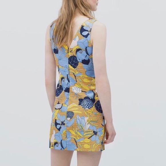 Retro Print Cutout Dress - Picture 6 of 6